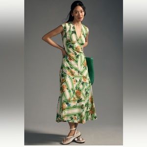 Maeve Cap-sleeve v neck maxi dress